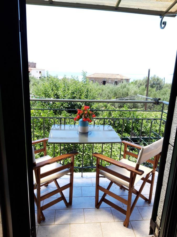 Skardamoula's And Apartments, 2 Kardamyli