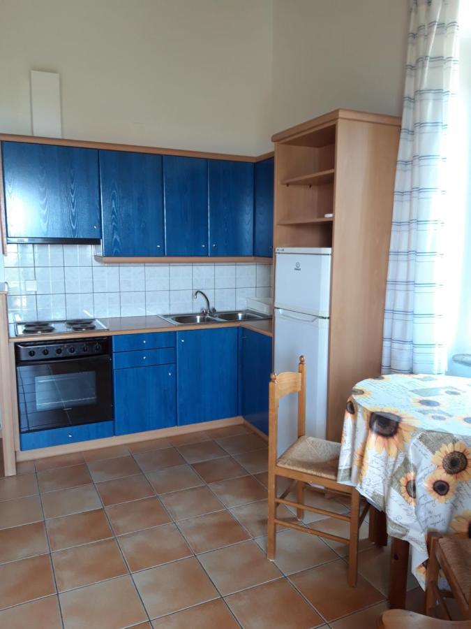 Skardamoula's And Apartments, 2 Apartment Kardamyli