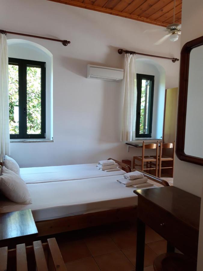 Skardamoula's And Apartments, 2 Kardamyli